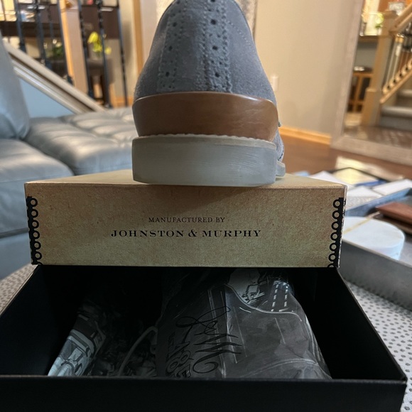 Johnston & Murphy Other - Men’s Johnston & Murphy ELLSBURY Wingtip Gray Suede/Tan Shoes.